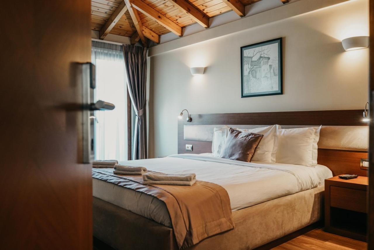 Center Hotel Гирокастра Экстерьер фото